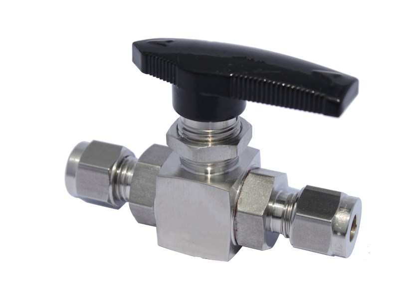 卡套式三通球阀
